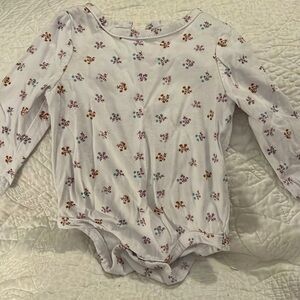 🥳 5 for $10 🥳 Nannette baby 12m bodysuit